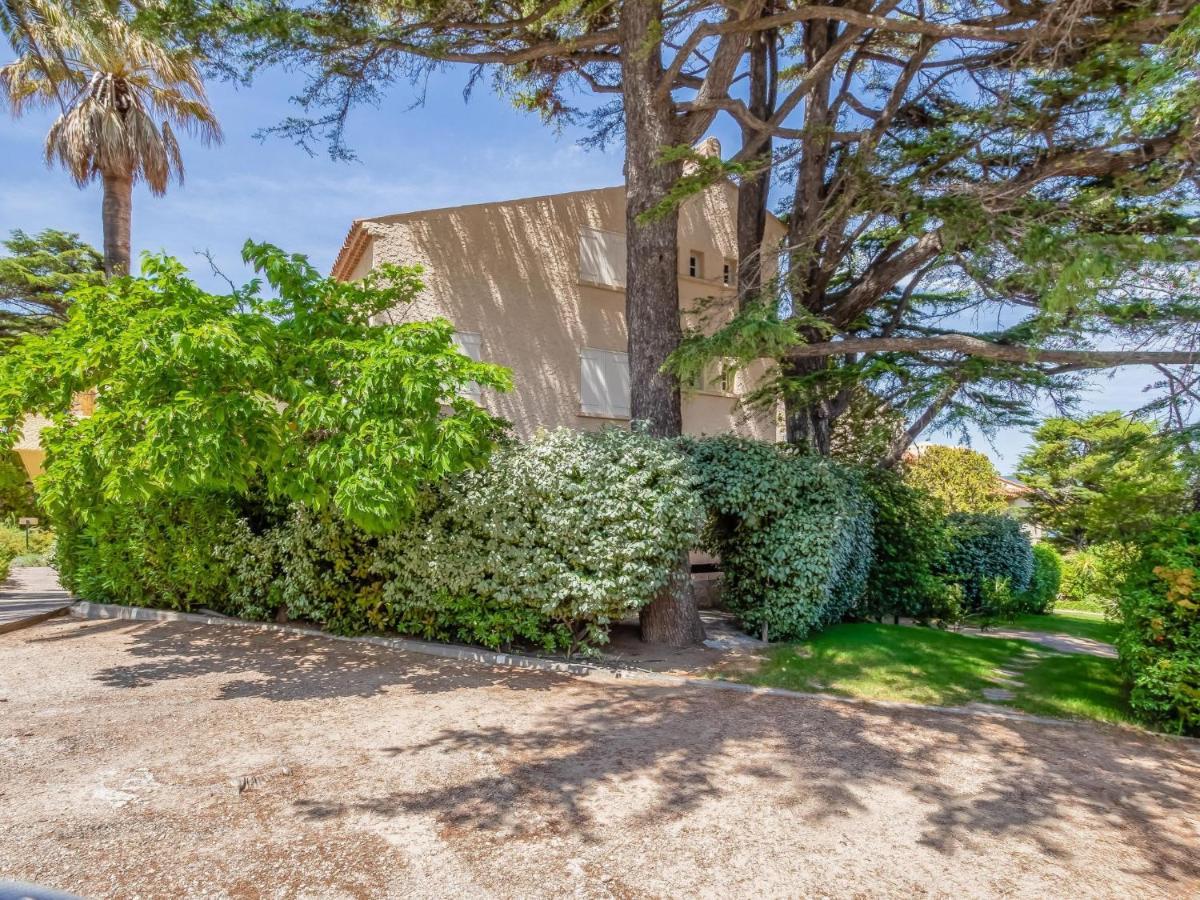 Studio Chateau De La Madrague-8 By Interhome Saint-Cyr-sur-Mer Exterior foto