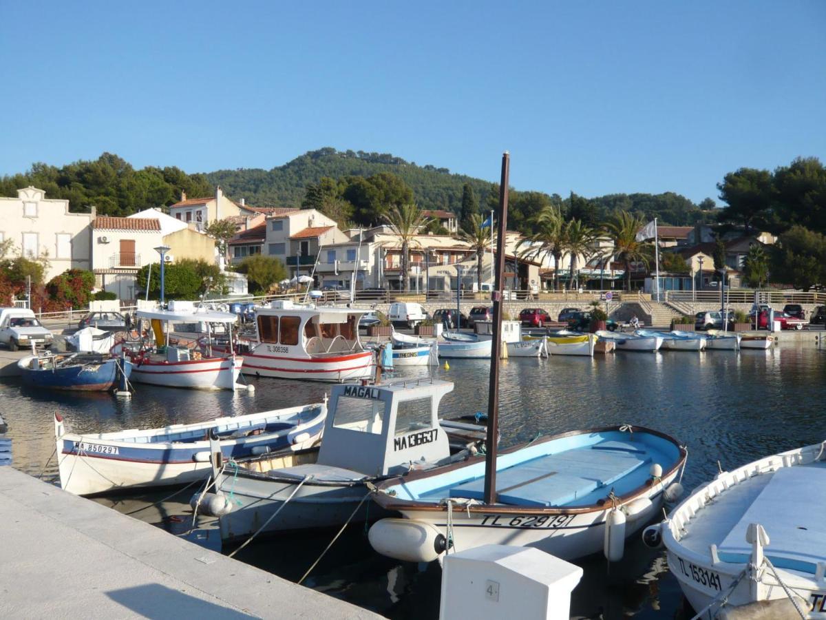 Studio Chateau De La Madrague-8 By Interhome Saint-Cyr-sur-Mer Exterior foto